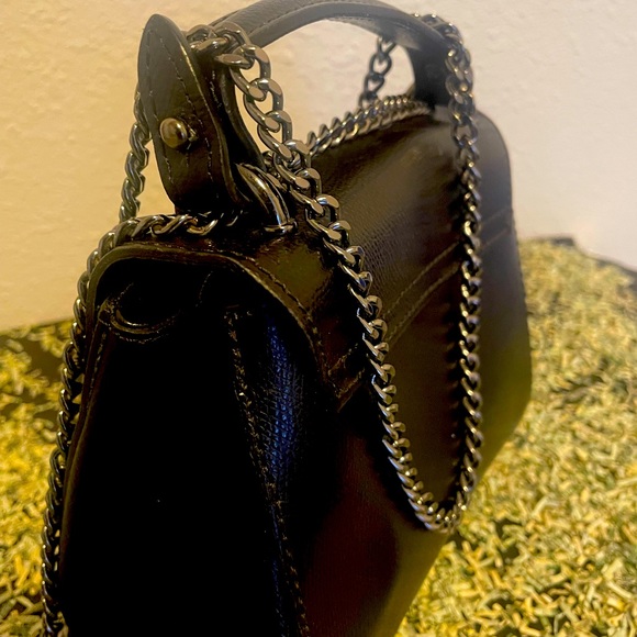 Posh Girl Fashion Moment Genuine Leather Purse - Picture 2 of 4